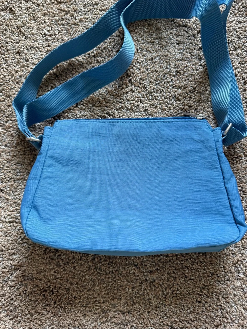 BAGGALLINI Dusty Blue Nylon Zippered Crossbody Shoulder Bag